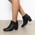 SCHLICHTE DAMEN-STIEFELETTEN MIT SPITZER ZEHENPARTIE UND BLOCKABSATZ